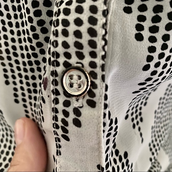 Sheer Half-Button Chevron Dot  Collarless Blouse with Button-Up Long Sleeves - Picture 5 of 8